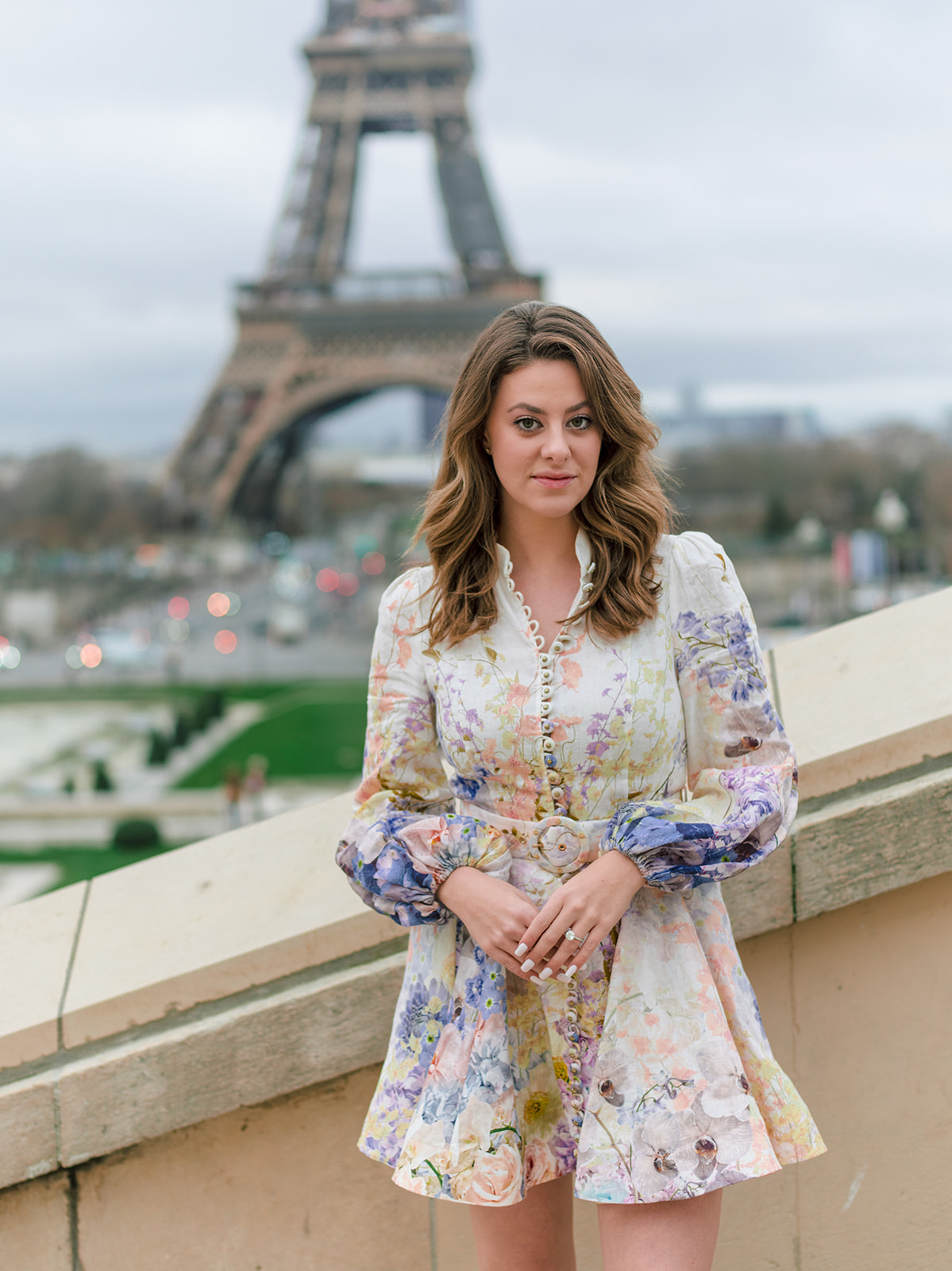 Editorial portrait with the Eiffel Tower during a Paris engagement session