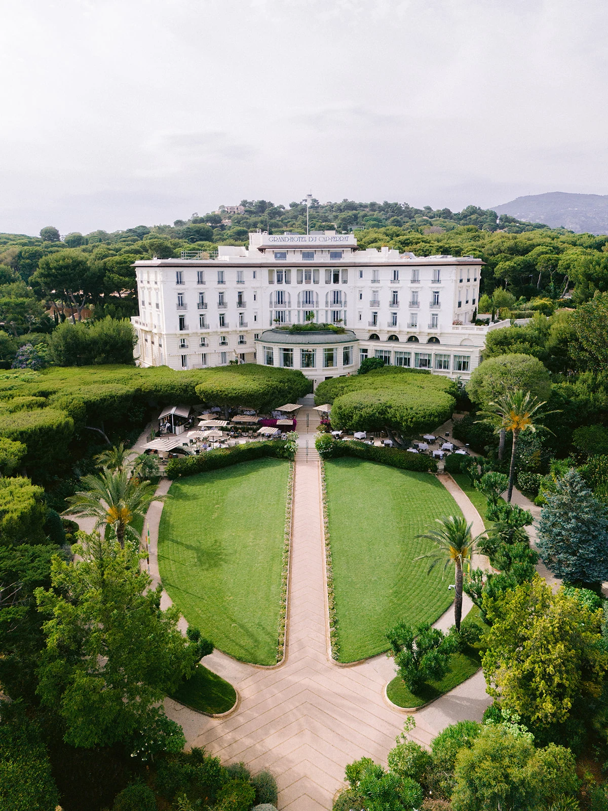 Aerial view of a private wedding estate in Provence