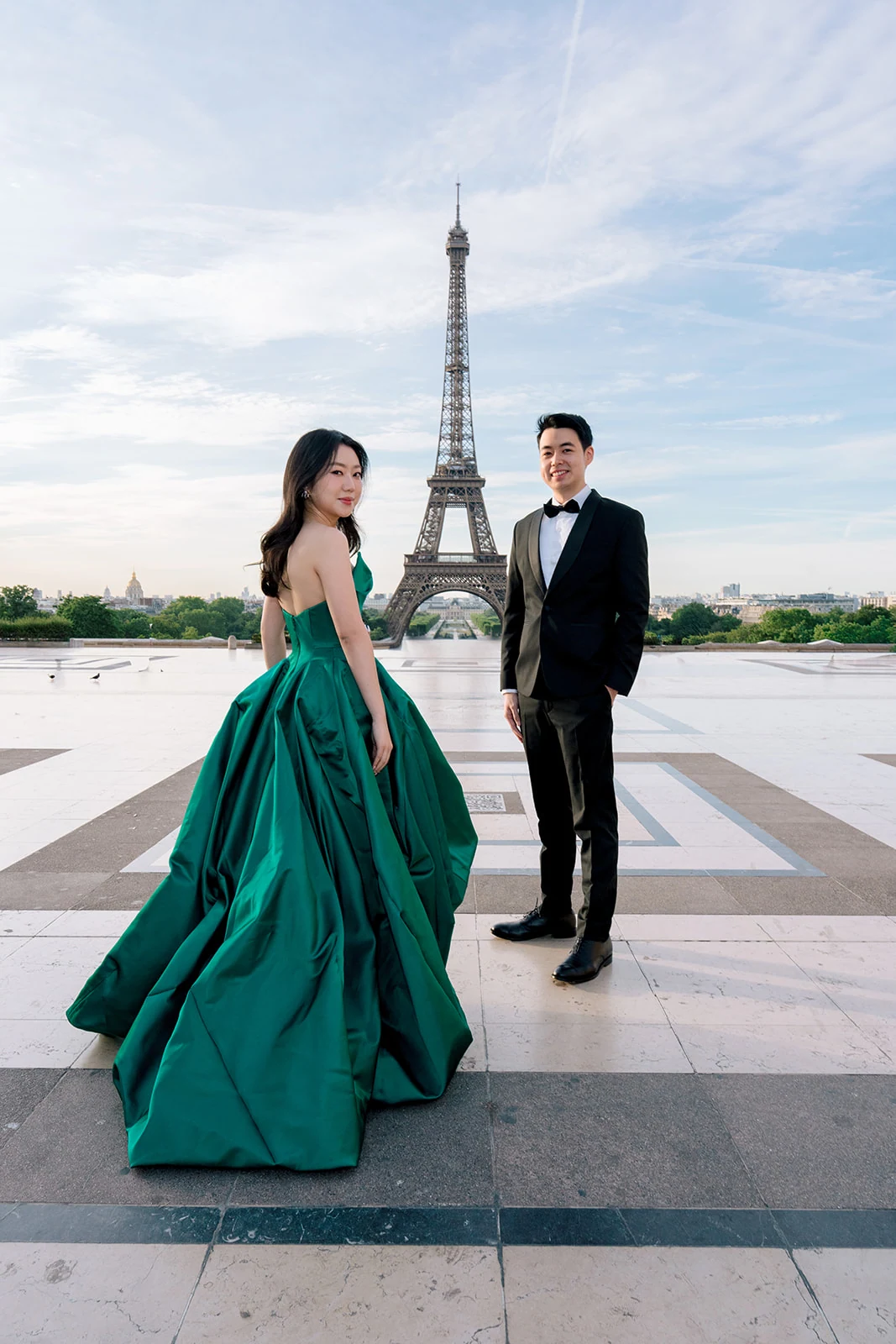 Editorial pre wedding portrait at Trocadero with the Eiffel Tower