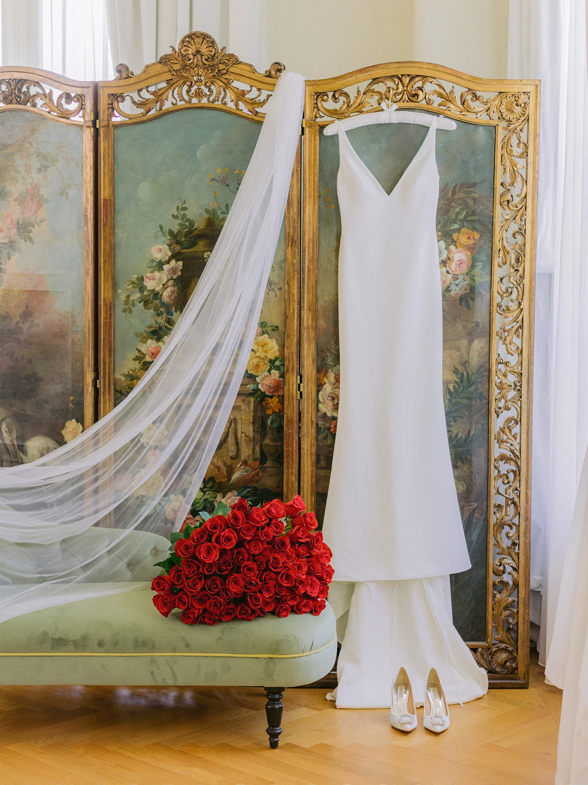 Wedding dress and bridal bouquet prepared for a Château de la Gaude elopement